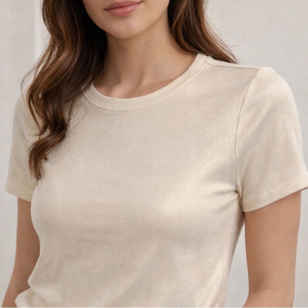 NEW! Express Women’s Metallic Shimmer Short Sleeve Crew Tee | Size Medium (M)